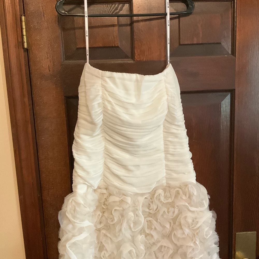 Tadashi Shoji Ivory Ruched Ruffled Halter Gown - Picture 3 of 10